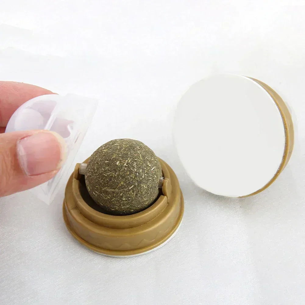 Balle d’Herbe à Chat Rotative – Le Jouet Naturel qui Rend les Chats Fous 😻